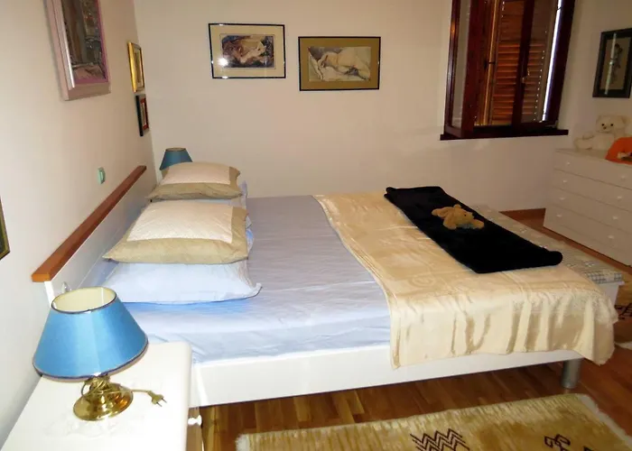Rozita Seaside Relax Apartments
