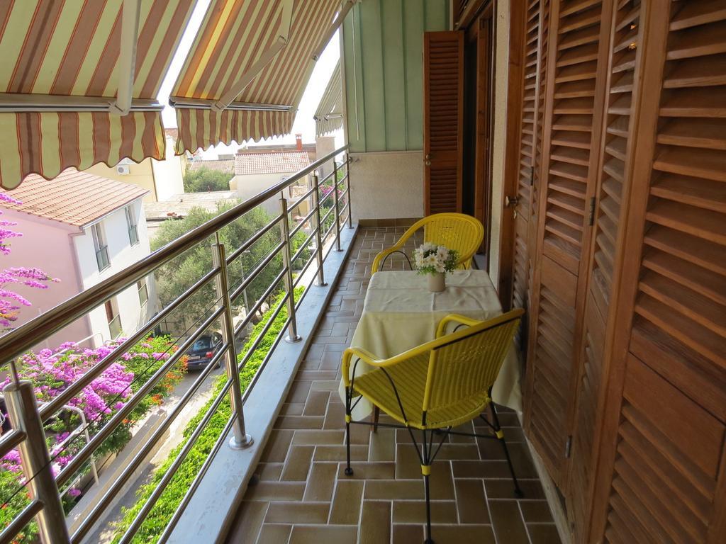 Apartment Rozita Seaside Relax Podgora